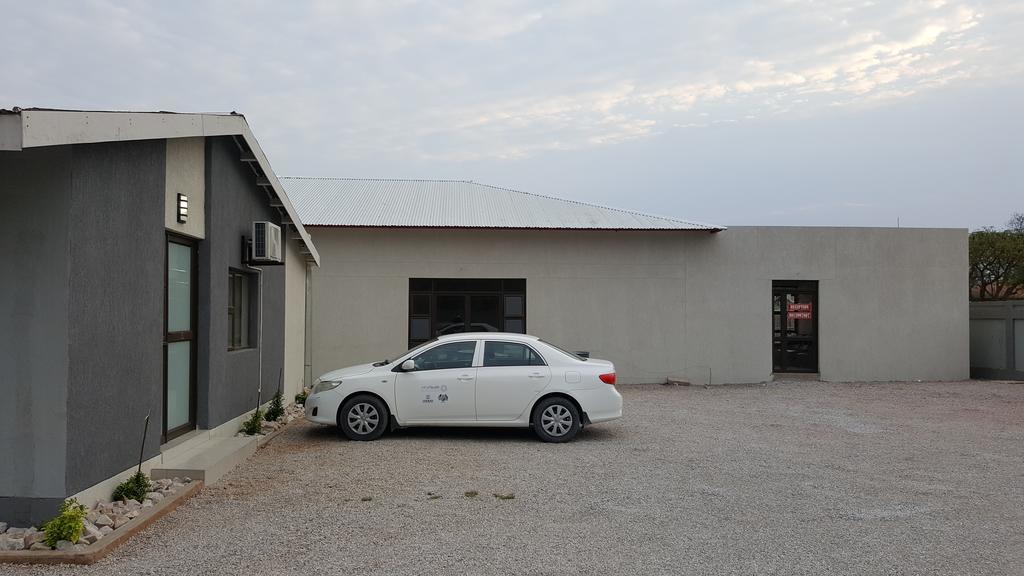 Tsumeb Guesthouse Kamho Exterior foto